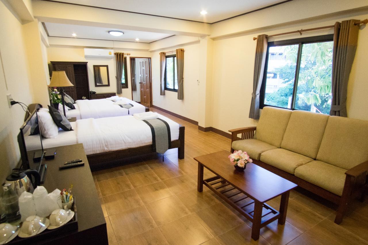 Nanbaankhun Hotel Экстерьер фото