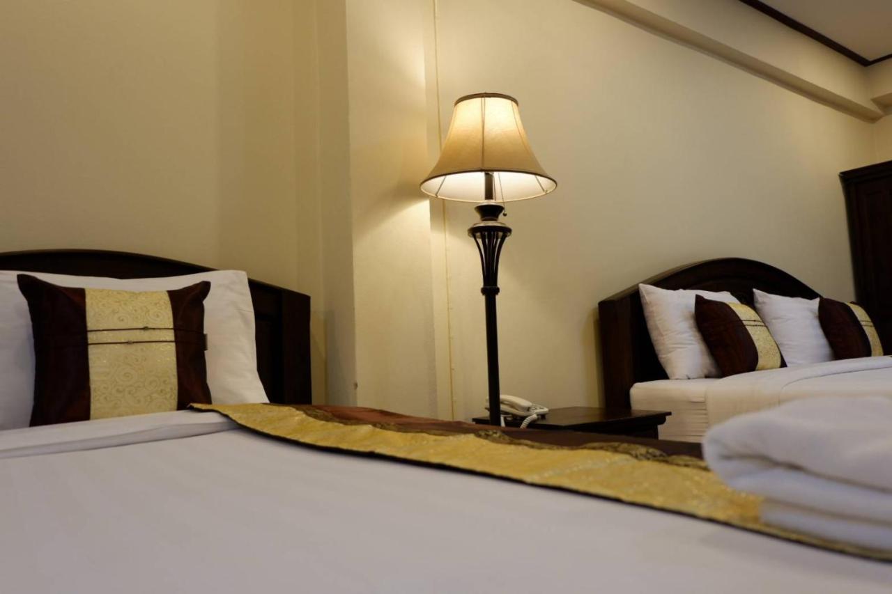 Nanbaankhun Hotel Экстерьер фото