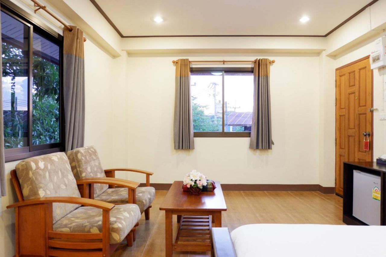 Nanbaankhun Hotel Экстерьер фото