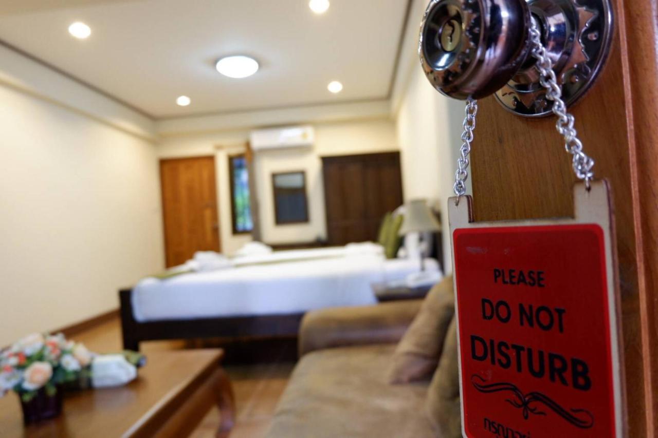 Nanbaankhun Hotel Экстерьер фото