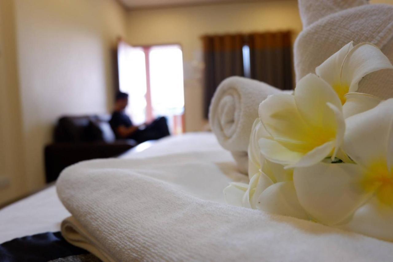 Nanbaankhun Hotel Экстерьер фото